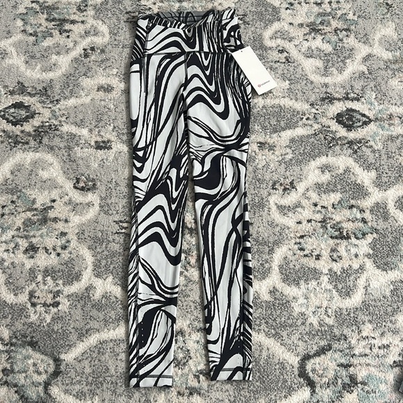 Lululemon Swift Speed High Rise Leggings 28” - Picture 1 of 12